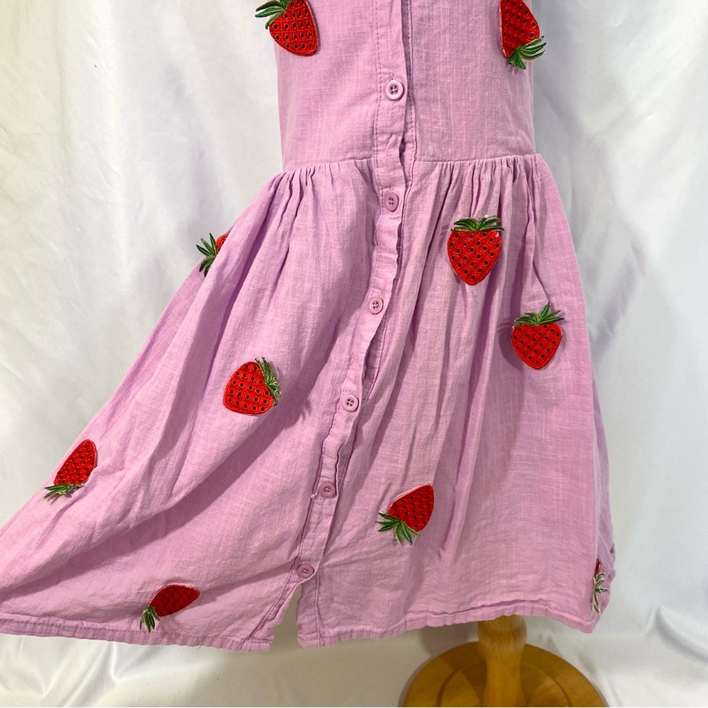 Girl’s Mini Taylor Purple Smocked Strawberry Sundress Size 4-5 - Picture 5 of 7
